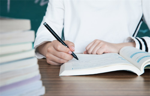 雅思口语7分秘诀：精准练习比盲目努力更重要！