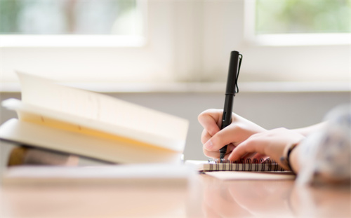 雅思阅读生词卡壳？6个实用猜词技巧，不用查字典也能读懂